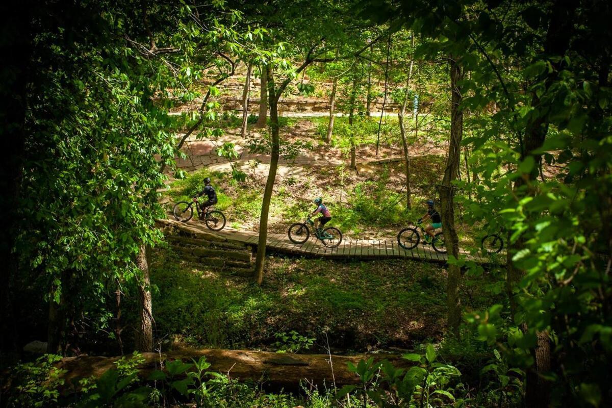 Trailhead Mews Berm Unit 1 Dt Bentonville Mtb Екстериор снимка